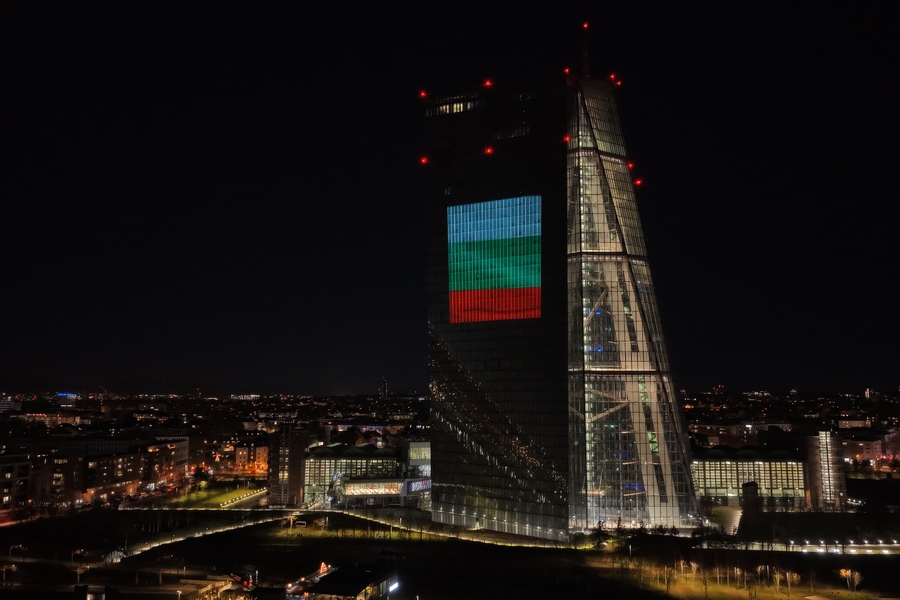 ЕЦБ с първи анализ след въвеждането на еврото в България